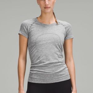 Lululemon Swiftly Tech Short Sleeve size 4